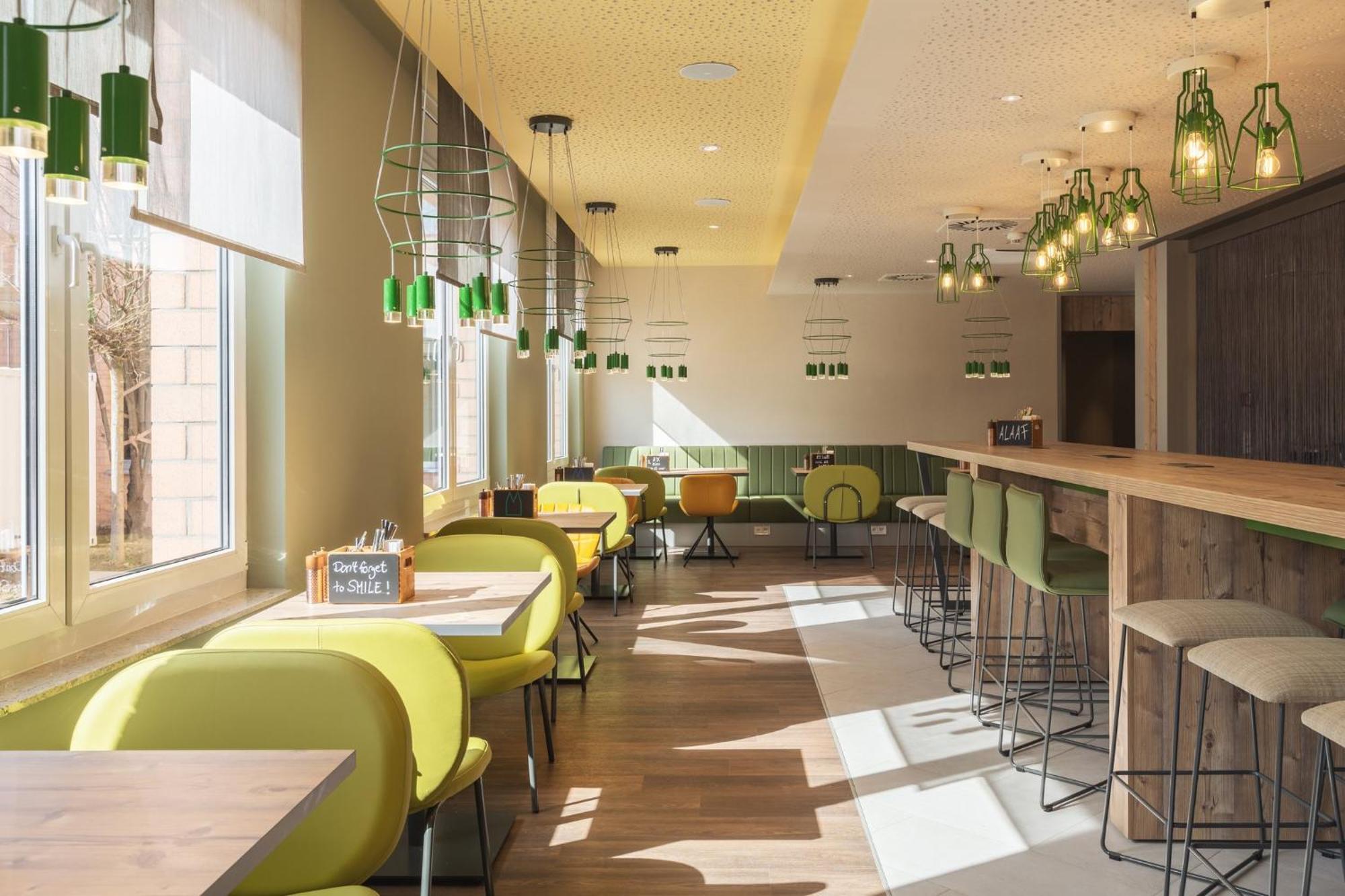 Holiday Inn - The Niu, Mill Cologne Muelheim, An Ihg Hotel Екстериор снимка