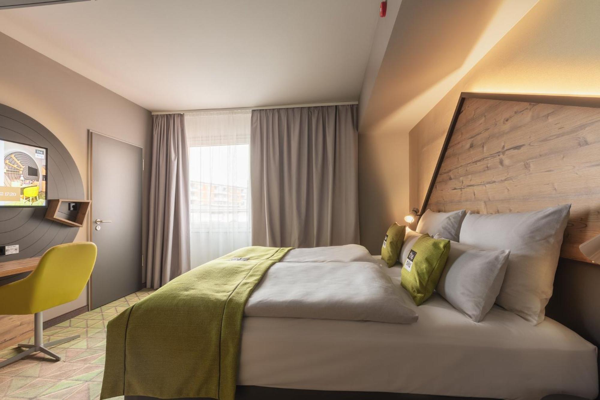 Holiday Inn - The Niu, Mill Cologne Muelheim, An Ihg Hotel Екстериор снимка